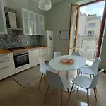 Il Balcone Sul Teatro Appartement La Spezia