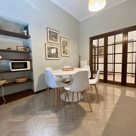 Il Balcone Sul Teatro * La Spezia