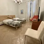 Il Balcone Sul Teatro Διαμέρισμα *
