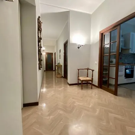 Il Balcone Sul Teatro Apartament