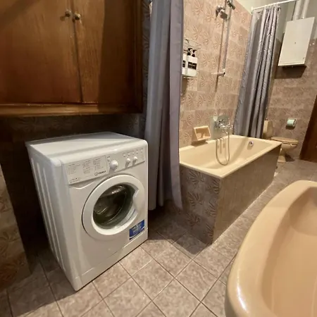 Il Balcone Sul Teatro *