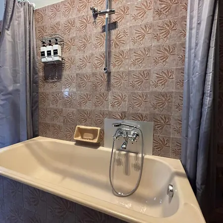 Il Balcone Sul Teatro